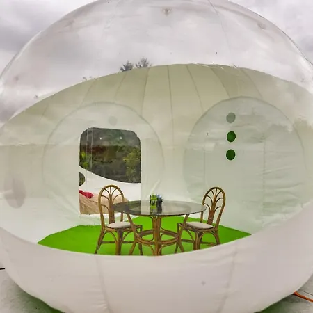 Bed & Breakfast Les Bulles De Fleury *